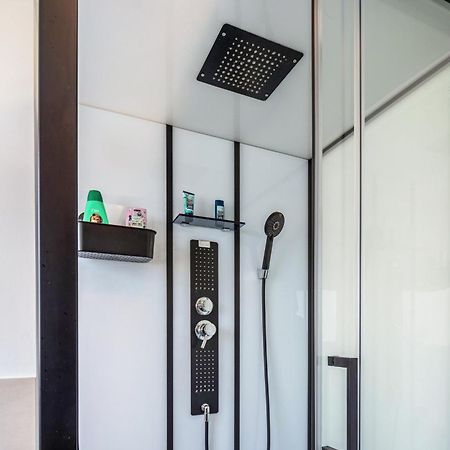 Hue Space Air Kassel Luaran gambar