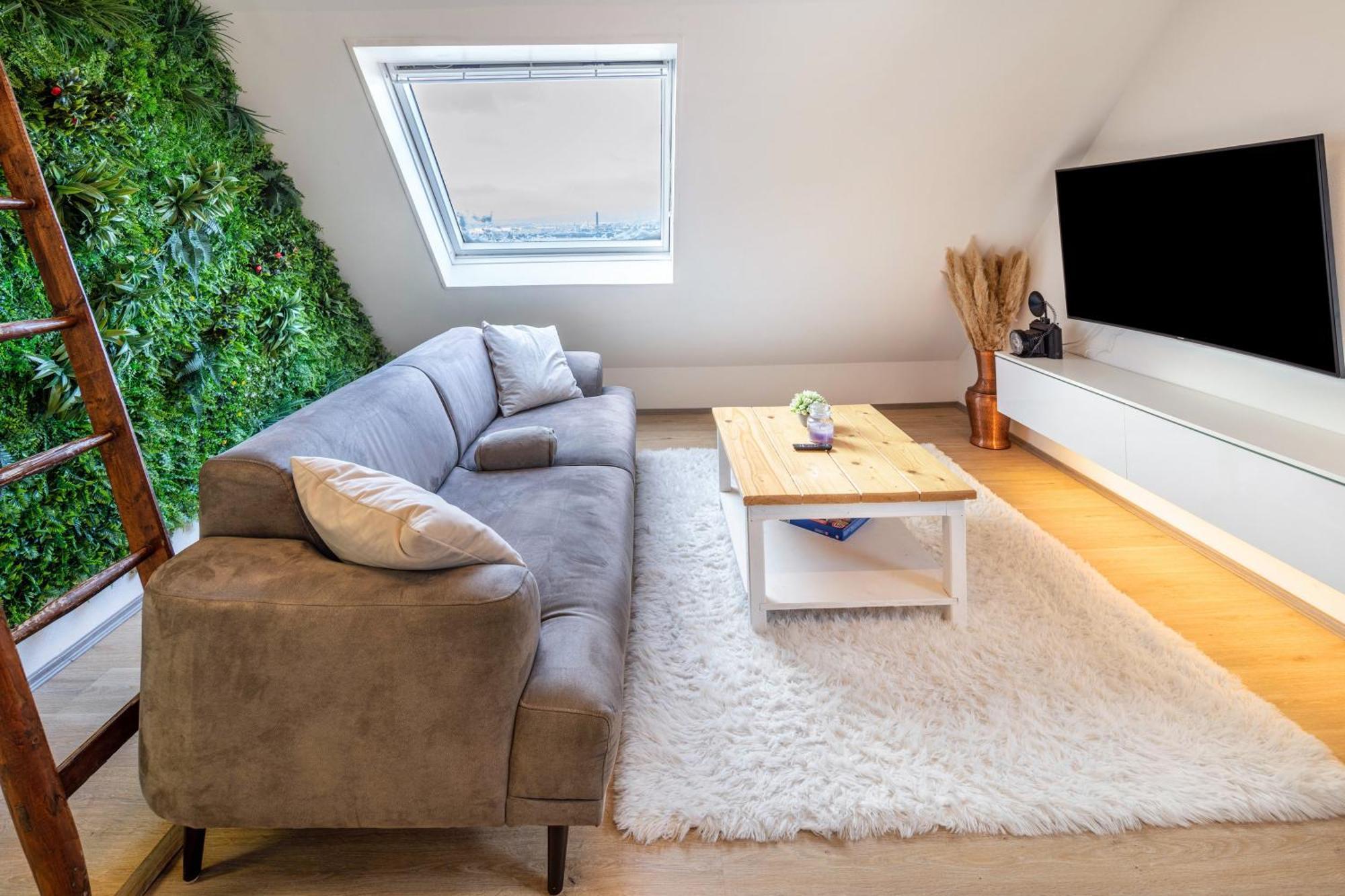 Hue Space Air Kassel Luaran gambar